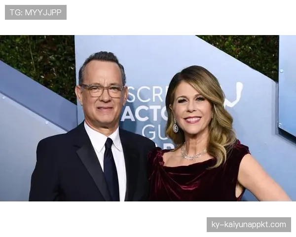 梅根·拉皮诺又把运动服配上名表，隔着屏幕都能感觉到钱包疼